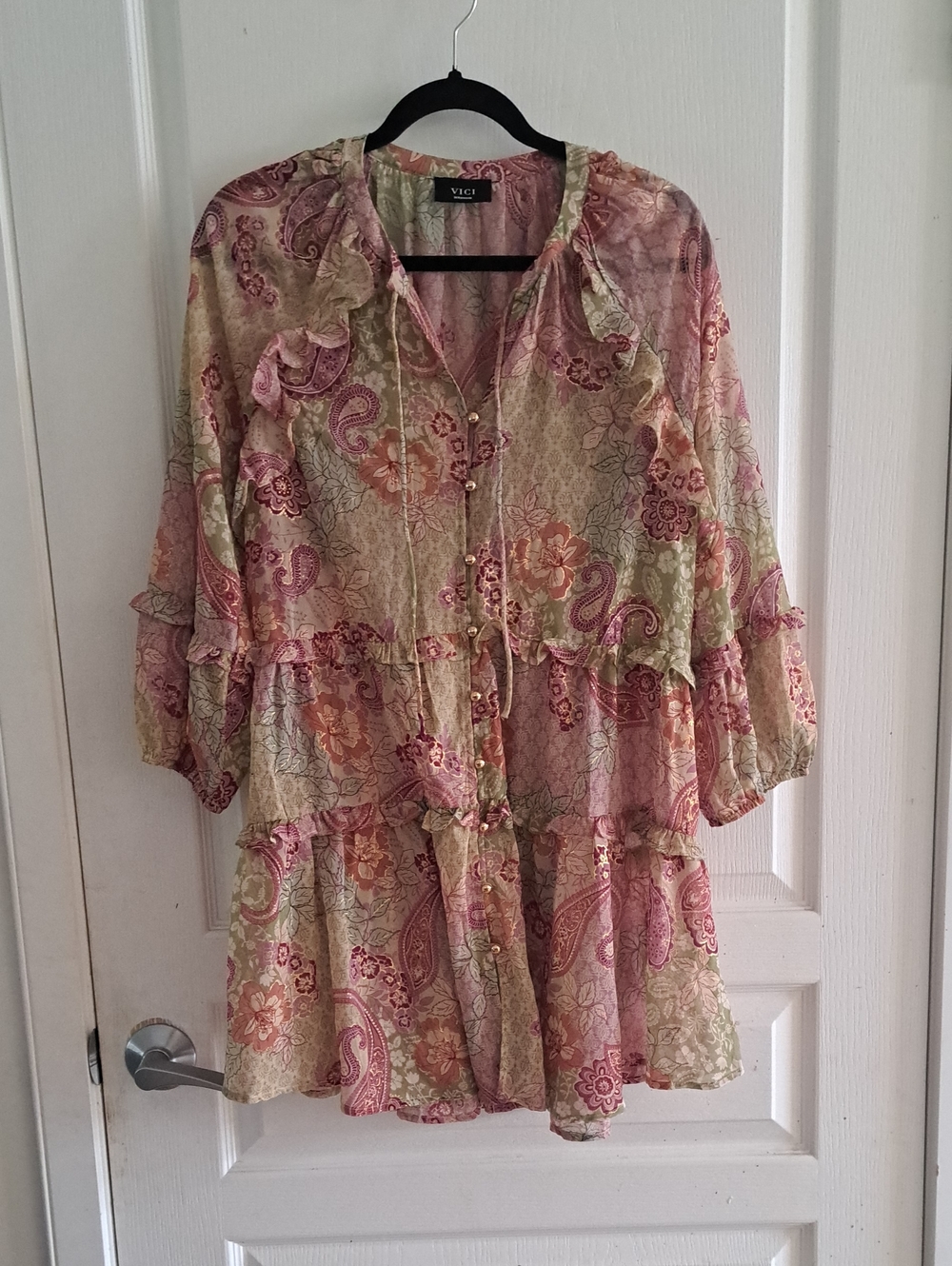 523 - VICI Floral Paisley Babydoll Dress Medium Gold Metallic Boho Cottagecore